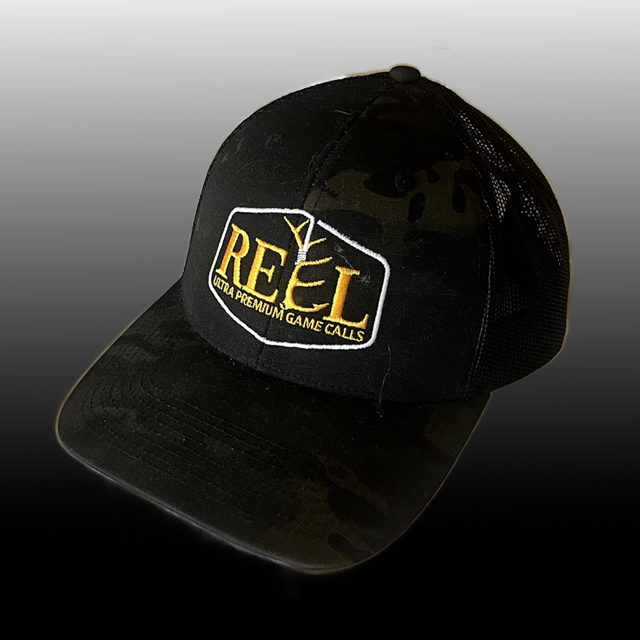 Dark camo logo hat